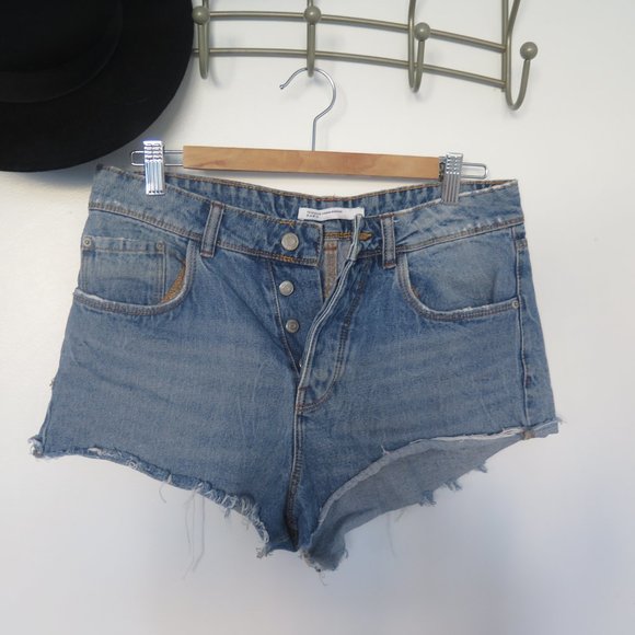 Zara Blue Denim Mini Short Jeans - Picture 4 of 16